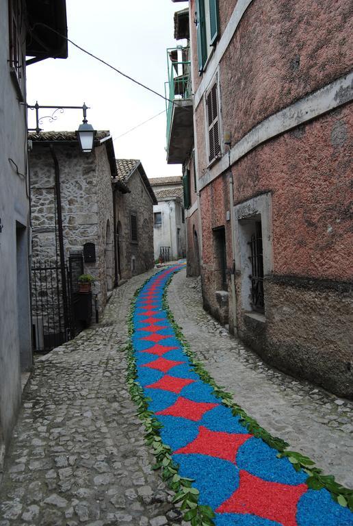 Locanda Il Falco Nero Fumone Dış mekan fotoğraf