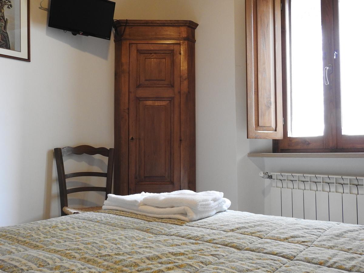 Locanda Il Falco Nero Fumone Dış mekan fotoğraf
