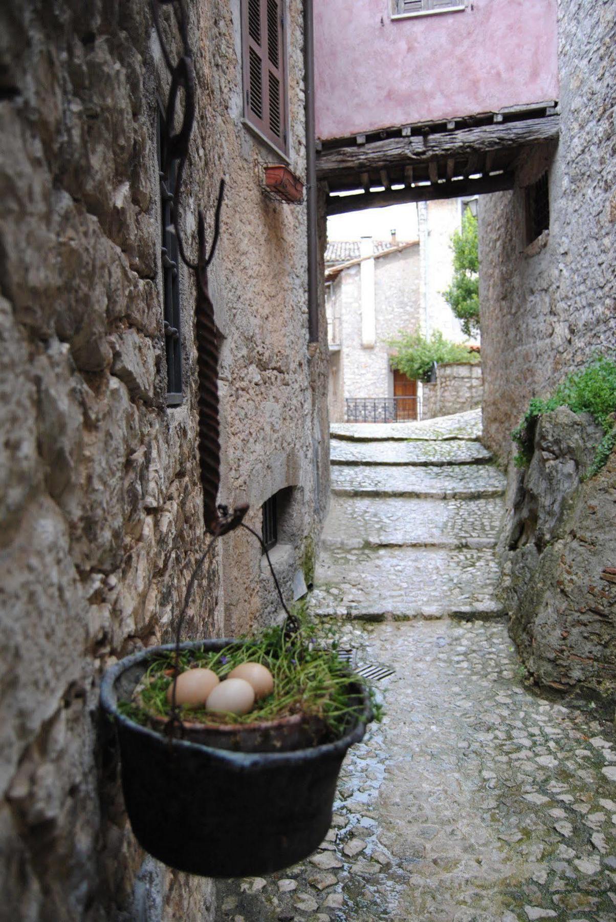 Locanda Il Falco Nero Fumone Dış mekan fotoğraf