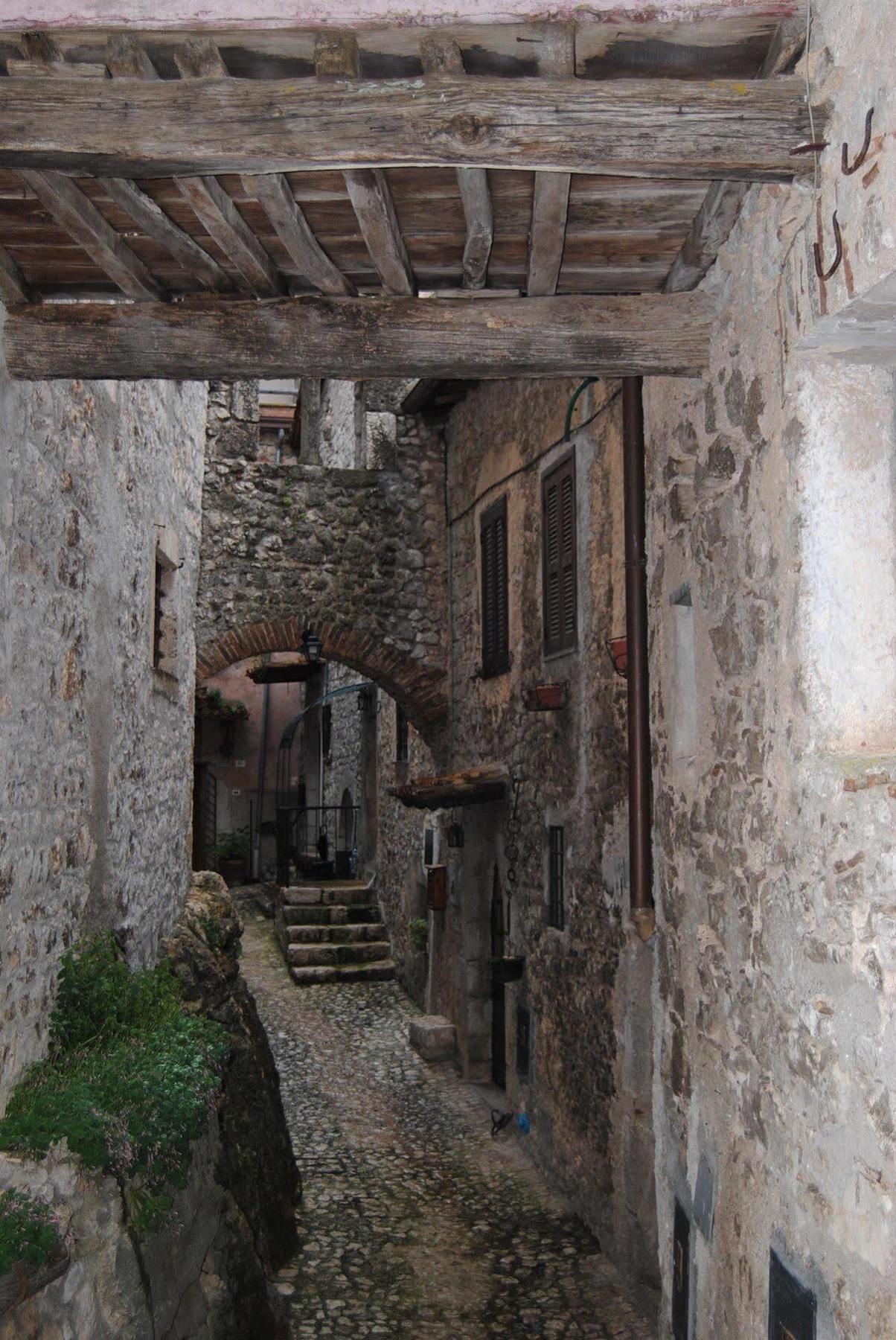 Locanda Il Falco Nero Fumone Dış mekan fotoğraf